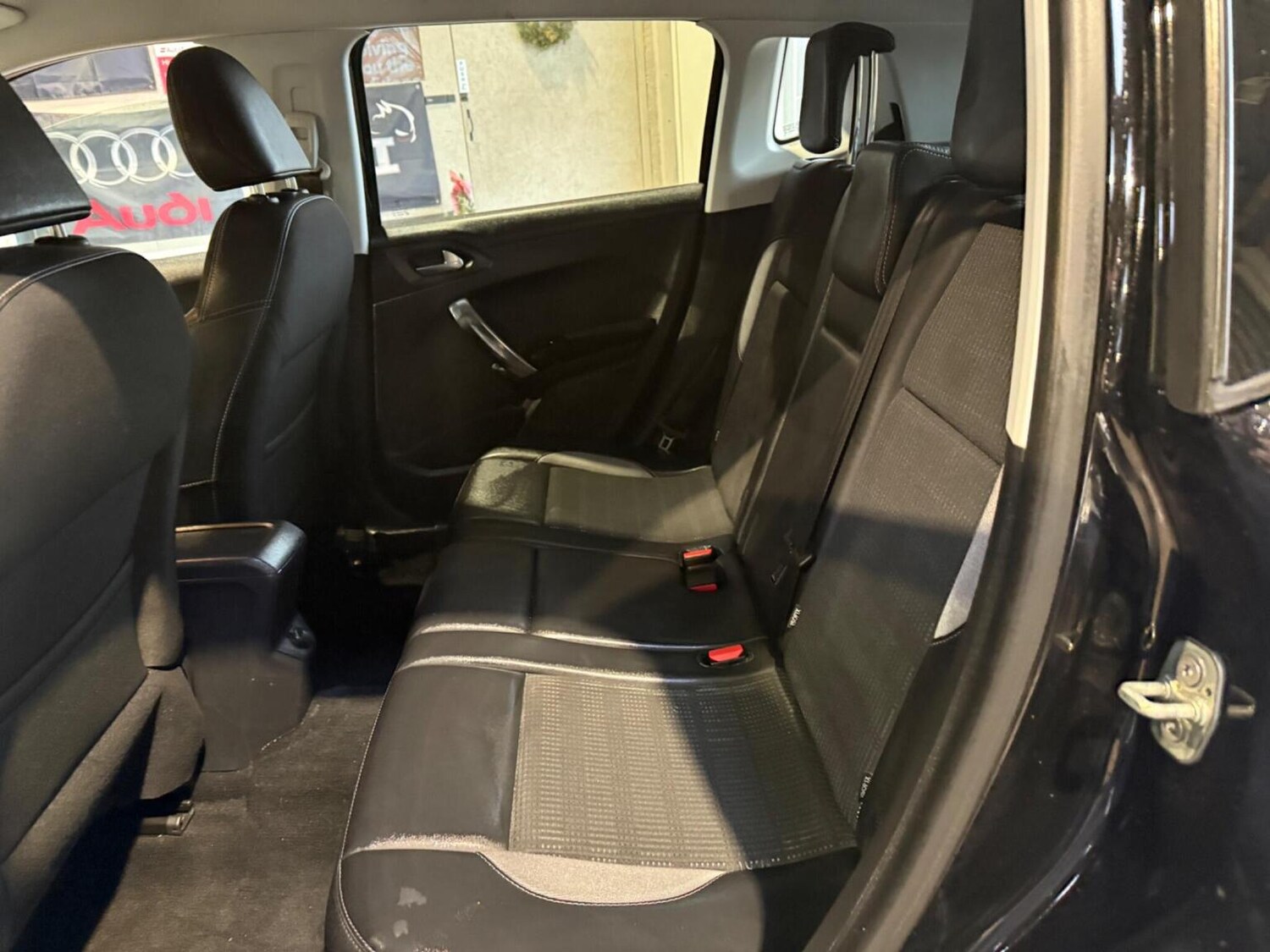 Used Peugeot 2008 2016 for sale - 77474847: Photo 28