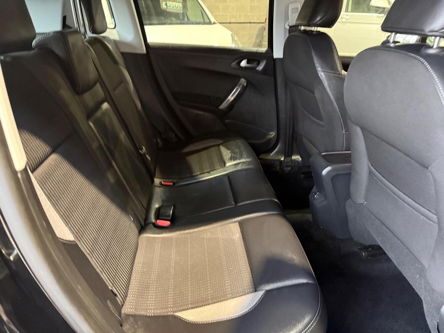 Used Peugeot 2008 2016 for sale - 77474847: Photo 33