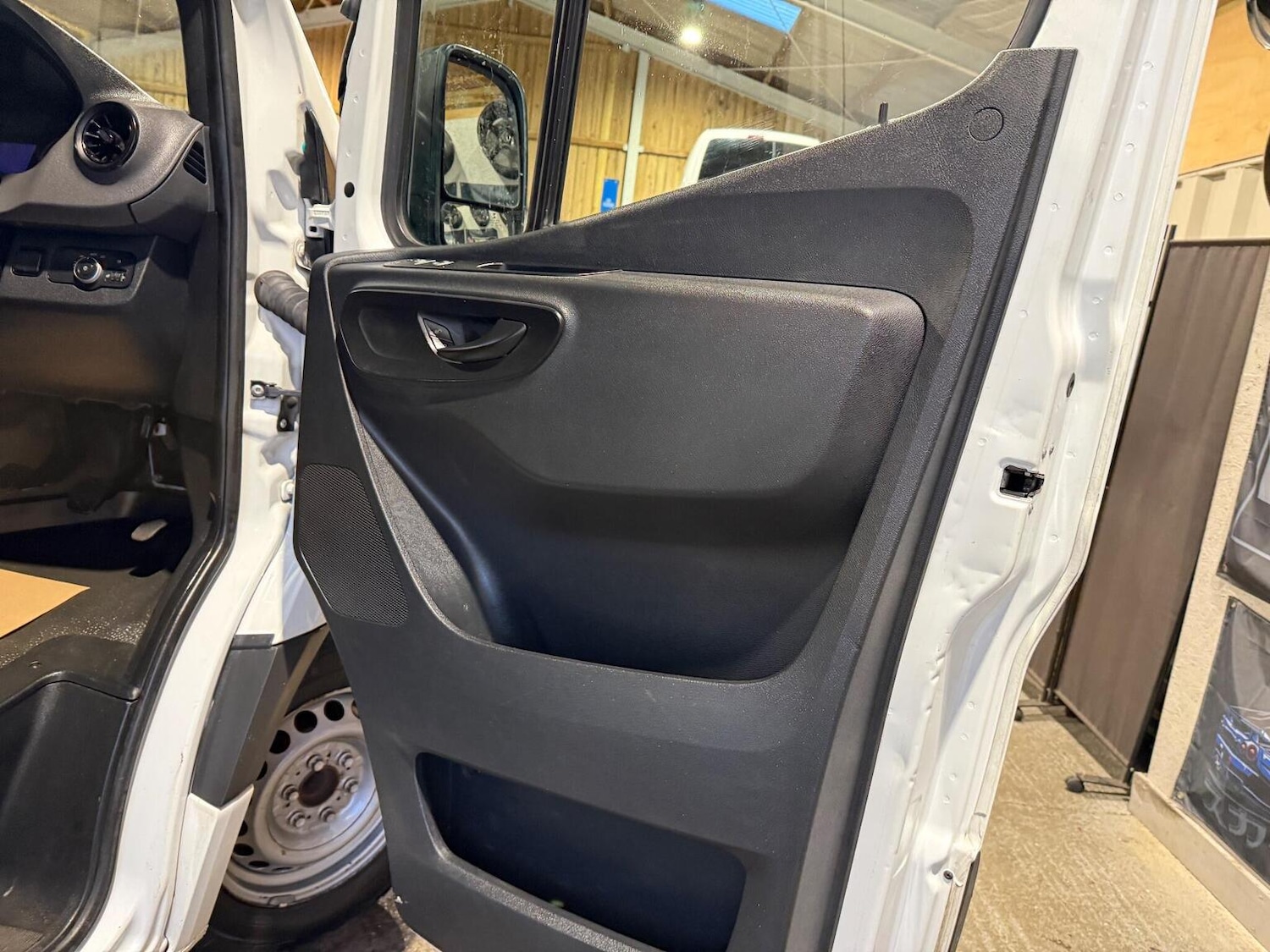 Used Mercedes-Benz Sprinter 2020 for sale - 76504683: Photo 46