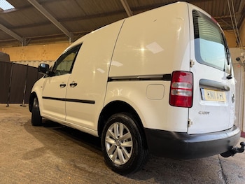 Used Volkswagen Caddy 2011 for sale - 76186685: Photo