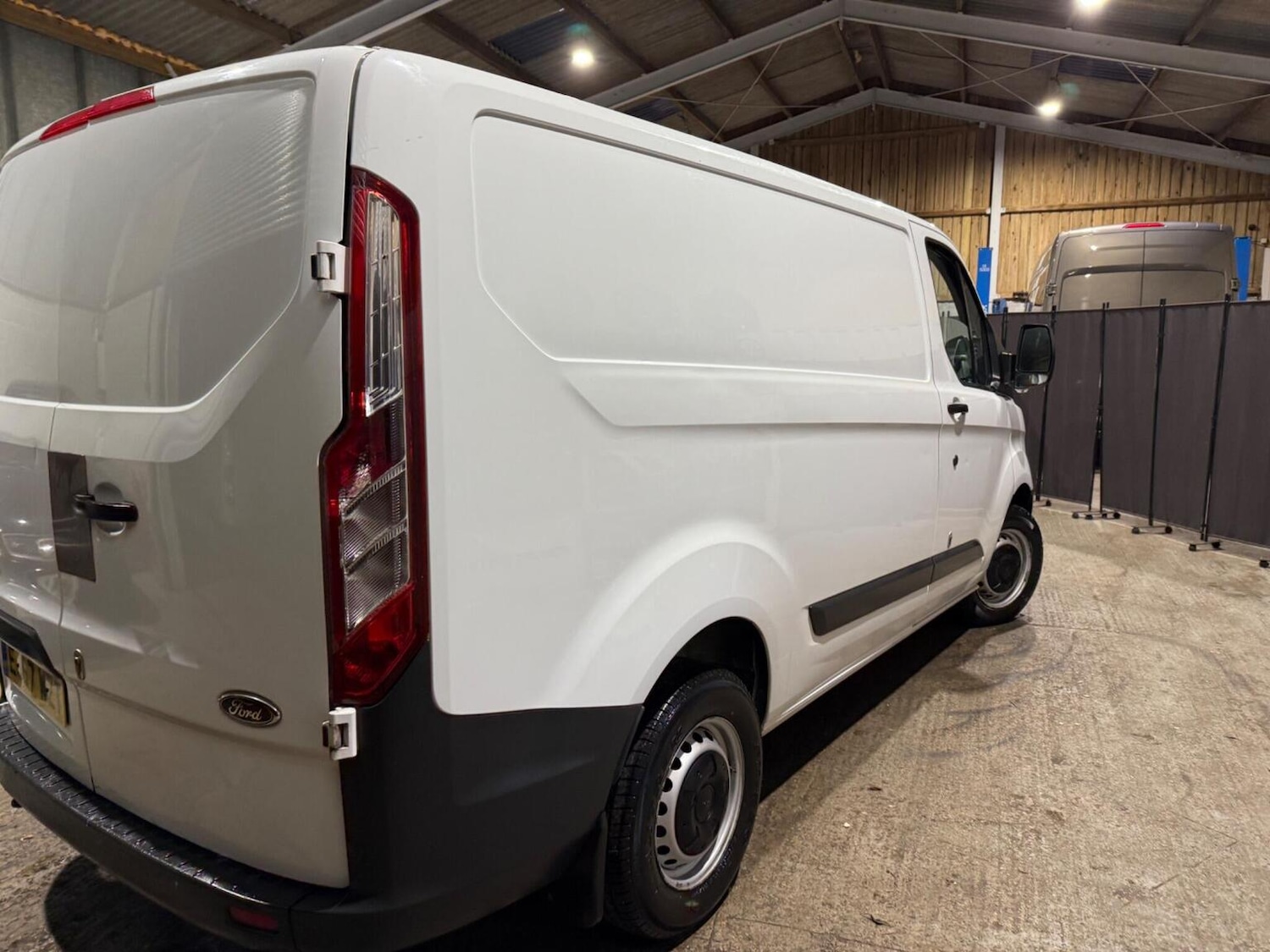 Used Ford Transit Custom 2018 for sale - 76211889: Photo 15