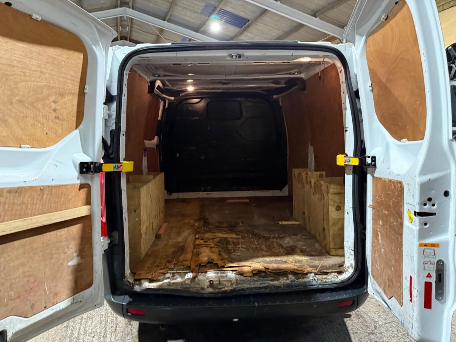 Used Ford Transit Custom 2018 for sale - 76211889: Photo 34