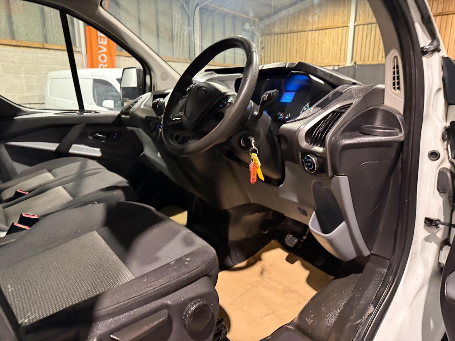 Used Ford Transit Custom 2018 for sale - 76211889: Photo 44