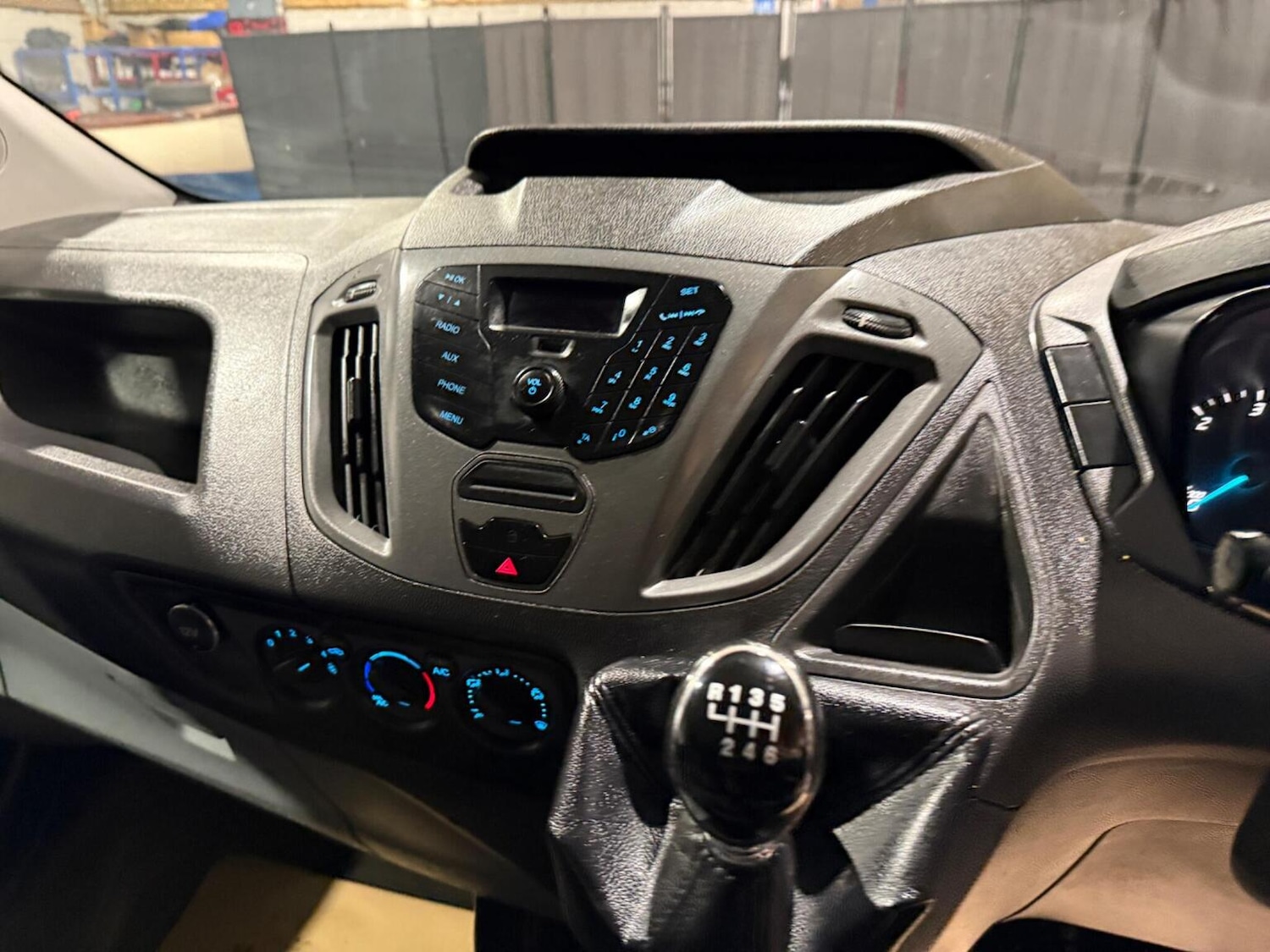 Used Ford Transit Custom 2018 for sale - 76211889: Photo 48