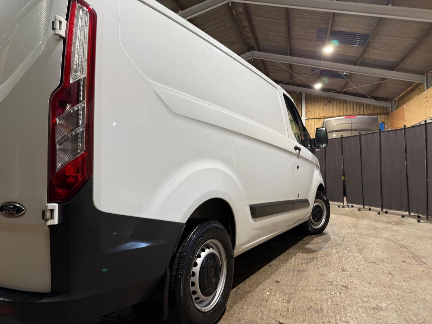 Used Ford Transit Custom 2018 for sale - 76211889: Photo 5