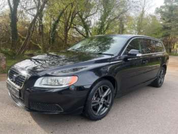 Used Volvo V70 2009 for sale - 68991119: Photo