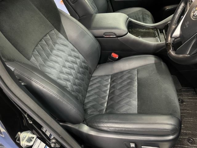 Used Toyota Alphard for sale - 77656423: Photo 16