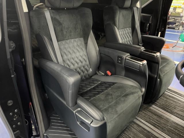 Used Toyota Alphard for sale - 77656423: Photo 22