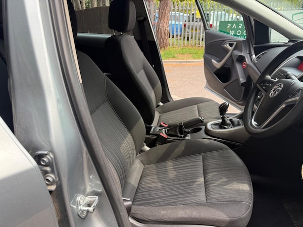 Used Vauxhall Astra 2011 for sale - 75581514: Photo 10