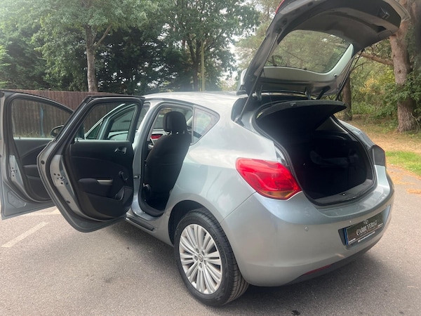 Used Vauxhall Astra 2011 for sale - 75581514: Photo 19