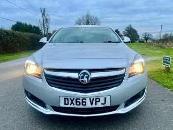 Used Vauxhall Insignia 2016 for sale - 73200829: Photo