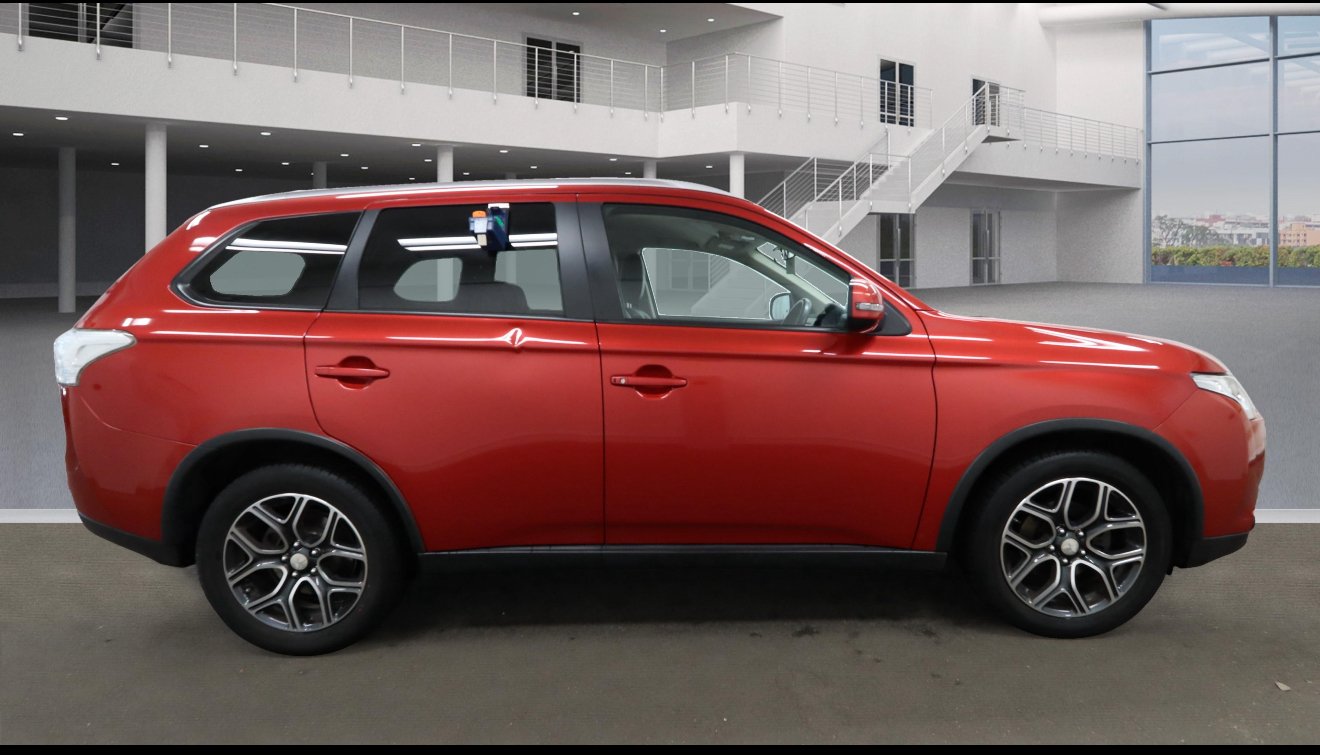 Used Mitsubishi Outlander 2015 for sale - 76643467: Photo 5