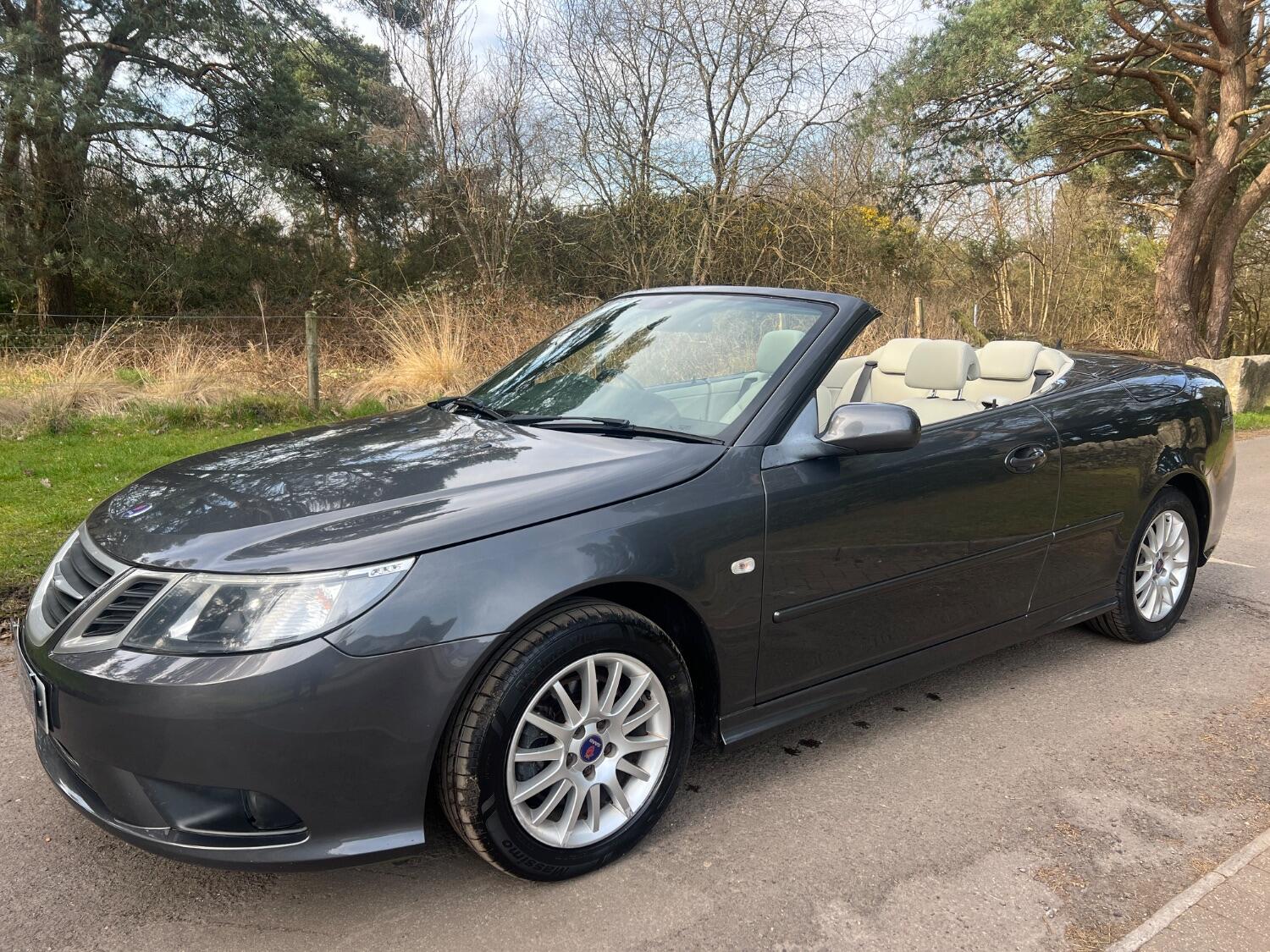 Used Saab 9-3 2010 for sale - 76387329: Photo 3