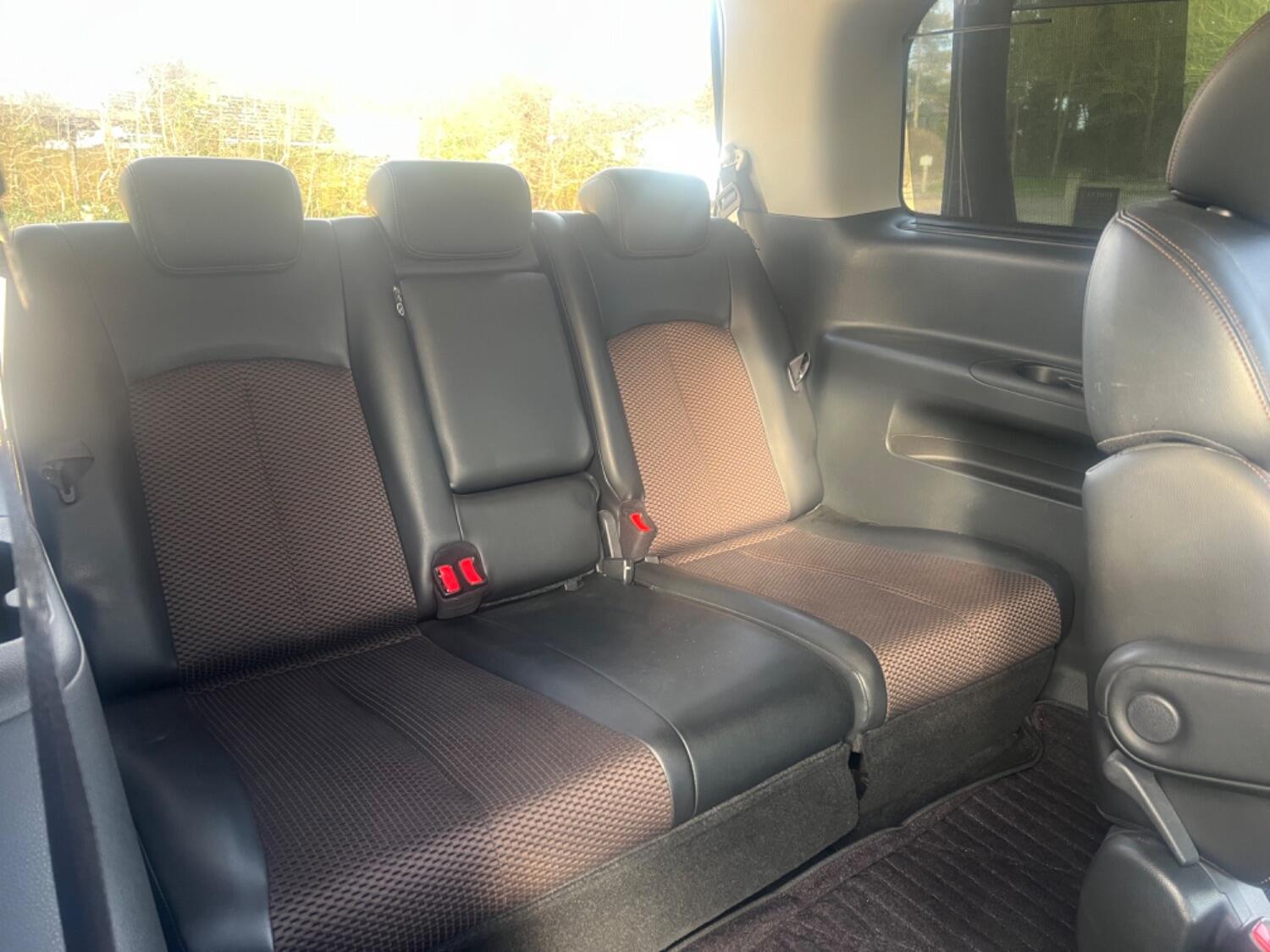 Used Nissan Elgrand 2024 for sale - 76821617: Photo 24