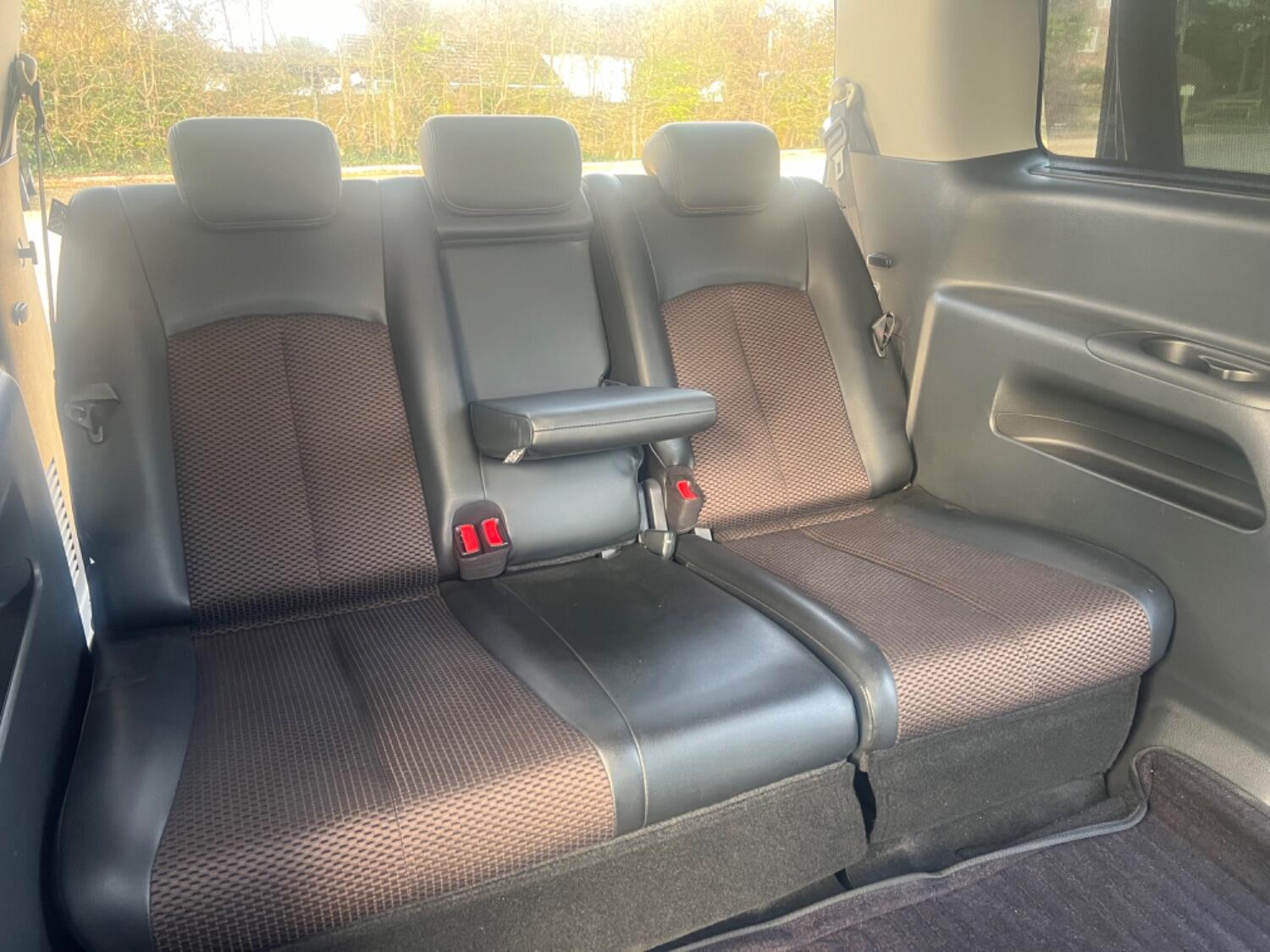 Used Nissan Elgrand 2024 for sale - 76821617: Photo 25