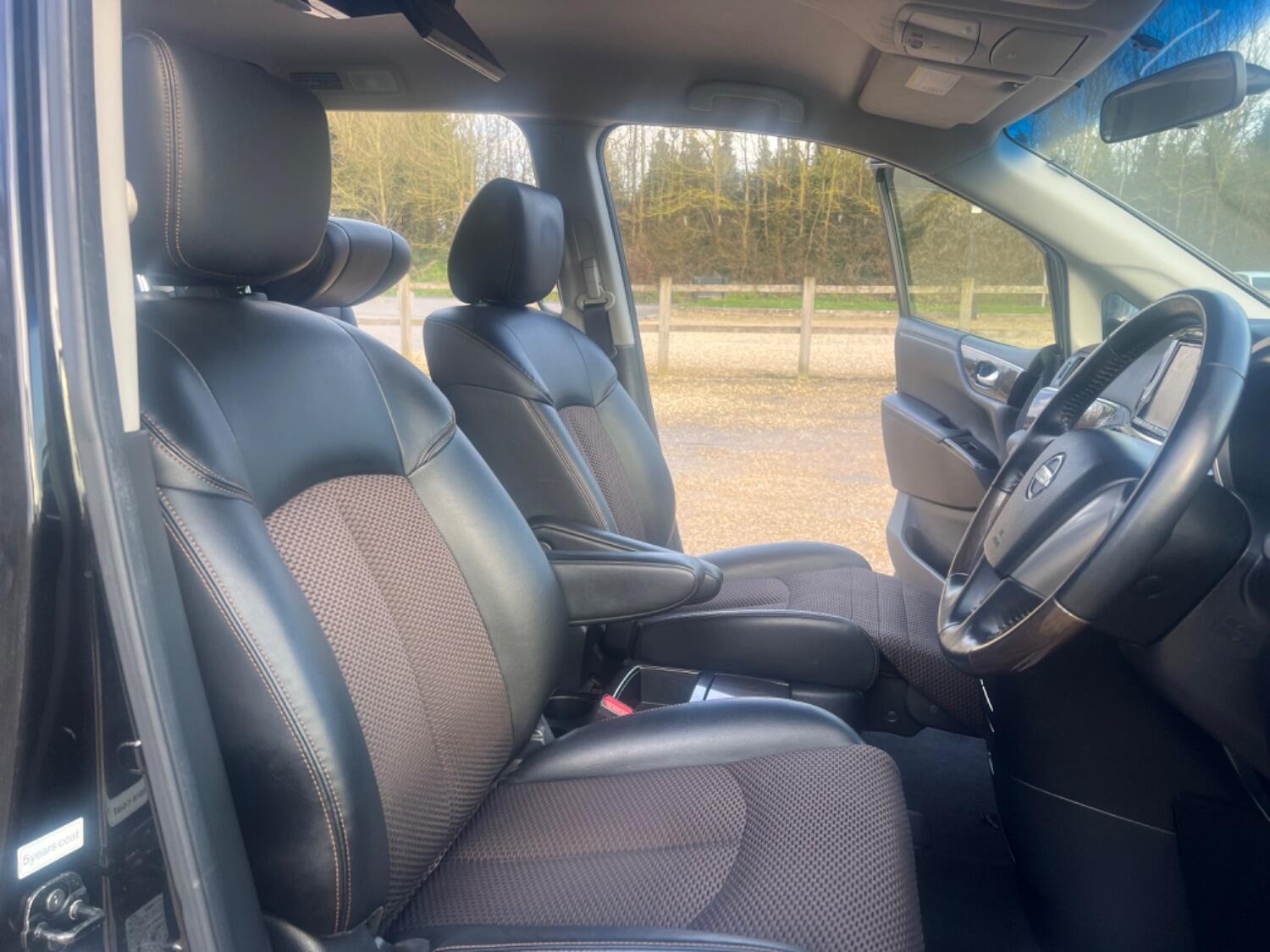 Used Nissan Elgrand 2024 for sale - 76821617: Photo 26