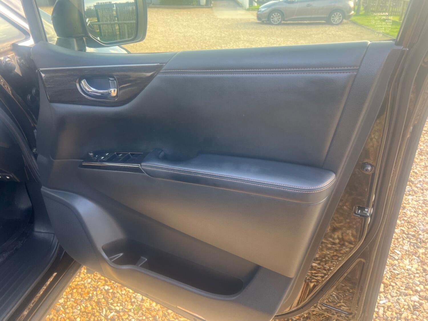 Used Nissan Elgrand 2024 for sale - 76821617: Photo 29