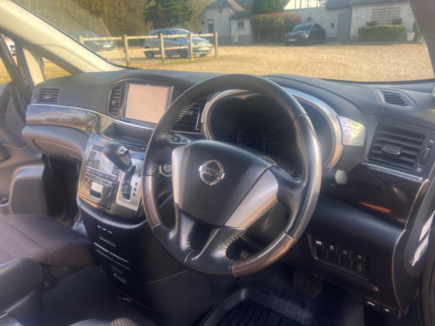 Used Nissan Elgrand 2024 for sale - 76821617: Photo 34