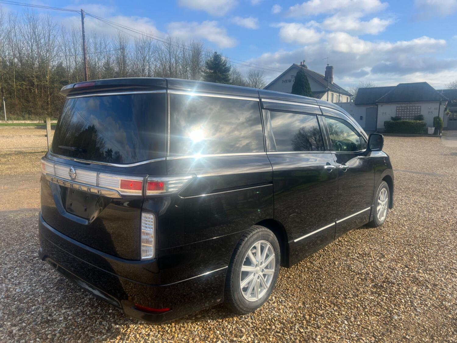 Used Nissan Elgrand 2024 for sale - 76821617: Photo 7