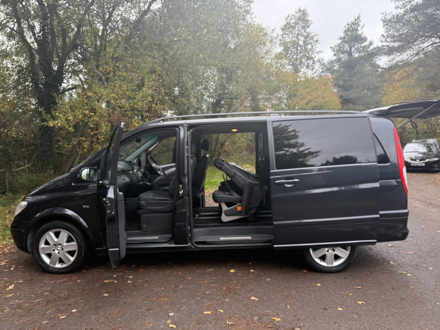 Used Mercedes-Benz Viano 2025 for sale - 76541340: Photo 26