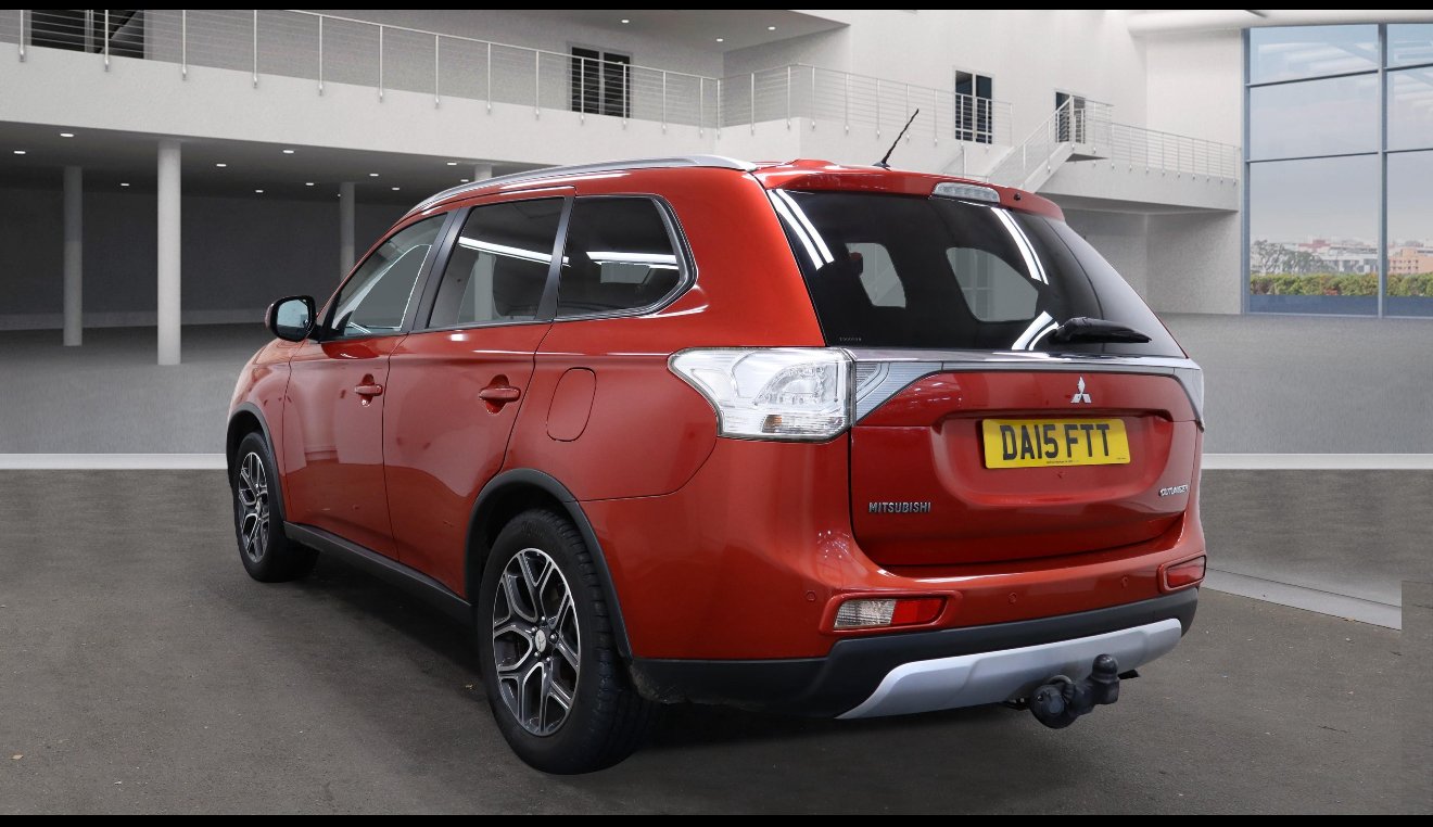 Used Mitsubishi Outlander 2015 for sale - 76541339: Photo 3