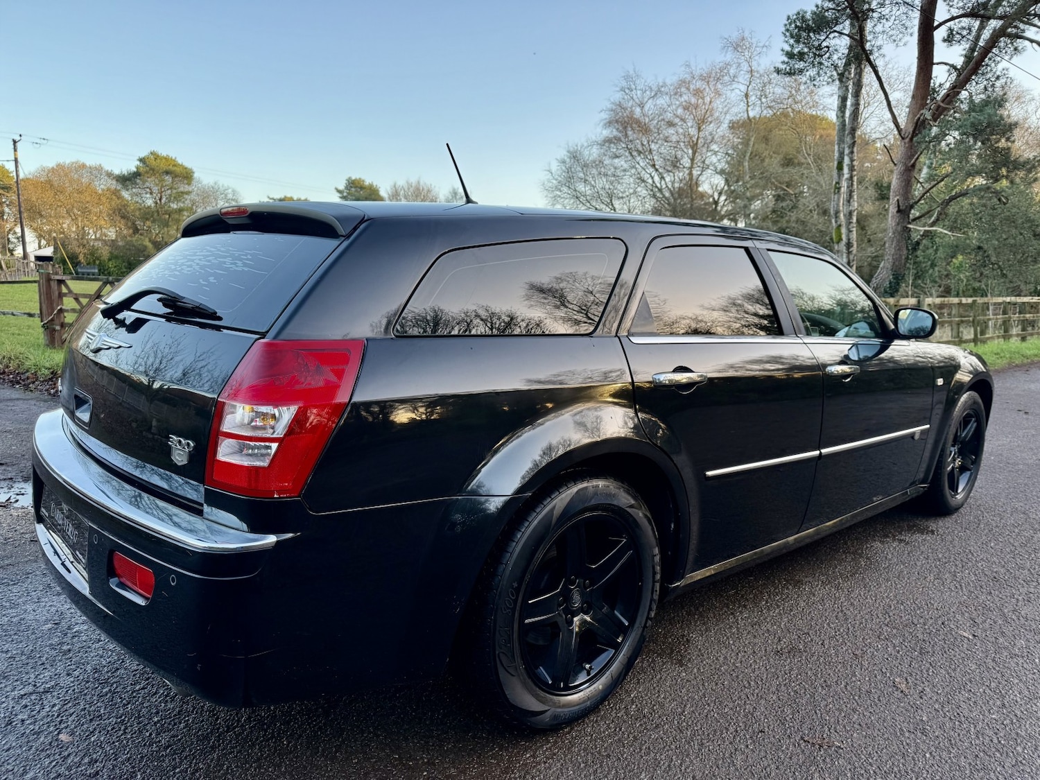 Used Chrysler 300C 2010 for sale - 76855412: Photo 27