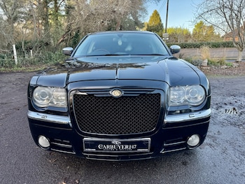 Used Chrysler 300C 2010 for sale - 76855412: Photo