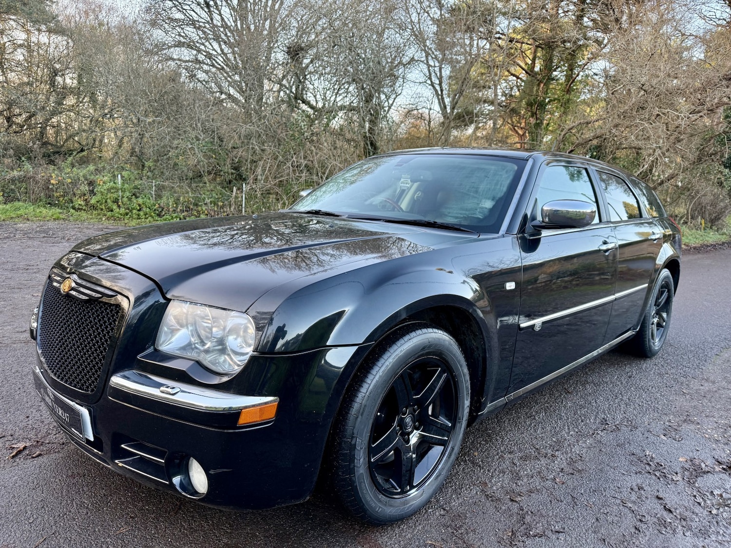 Used Chrysler 300C 2010 for sale - 76855412: Photo 3