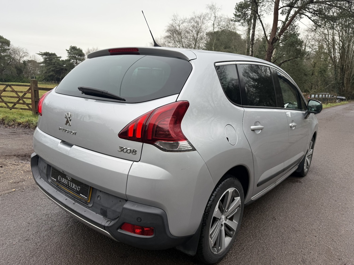 Used Peugeot 3008 2015 for sale - 76769845: Photo 10