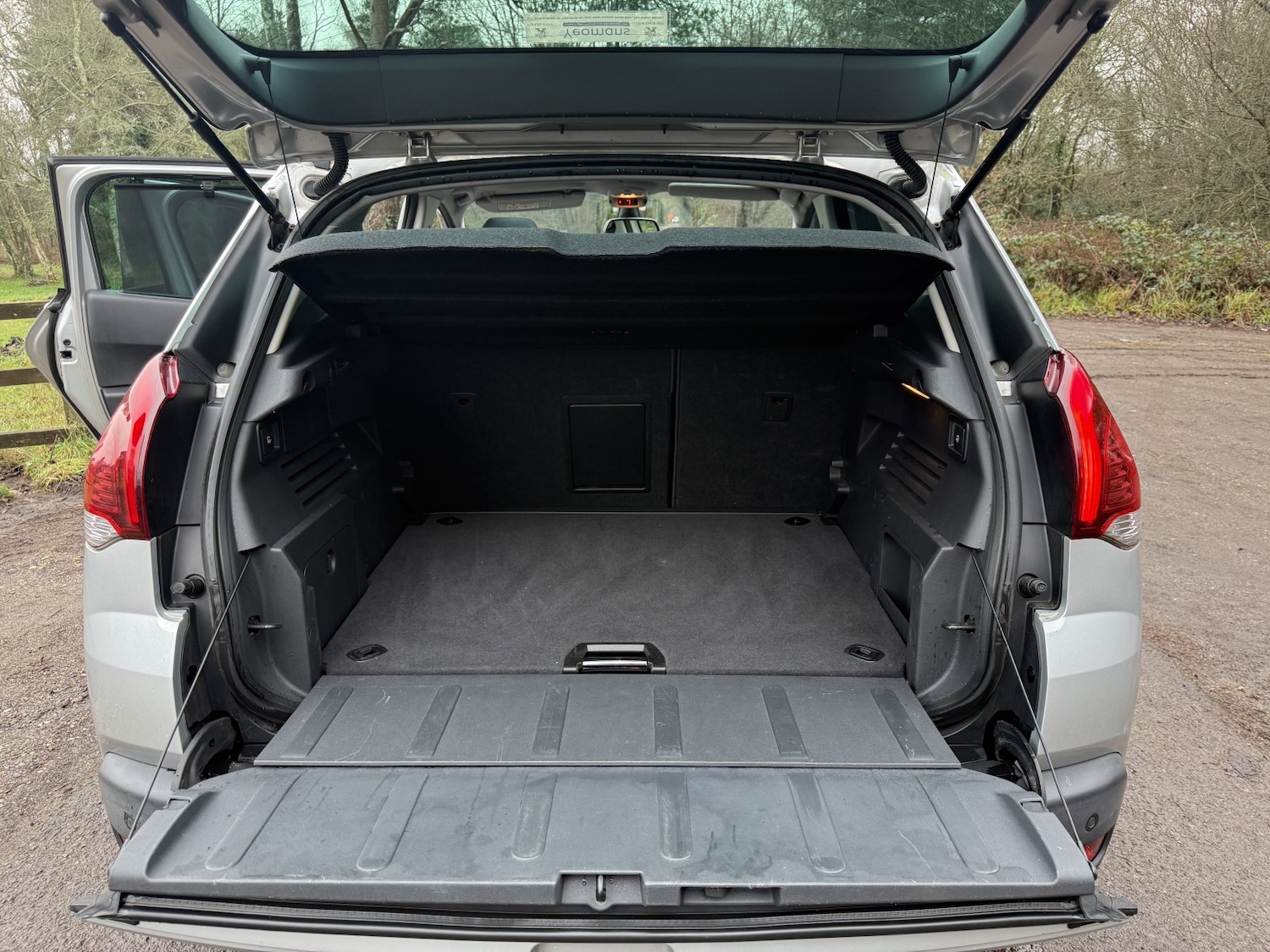 Used Peugeot 3008 2015 for sale - 76769845: Photo 11