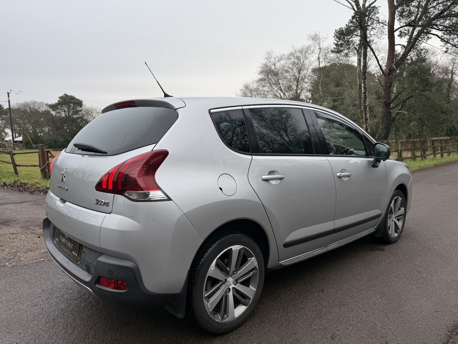 Used Peugeot 3008 2015 for sale - 76769845: Photo 6