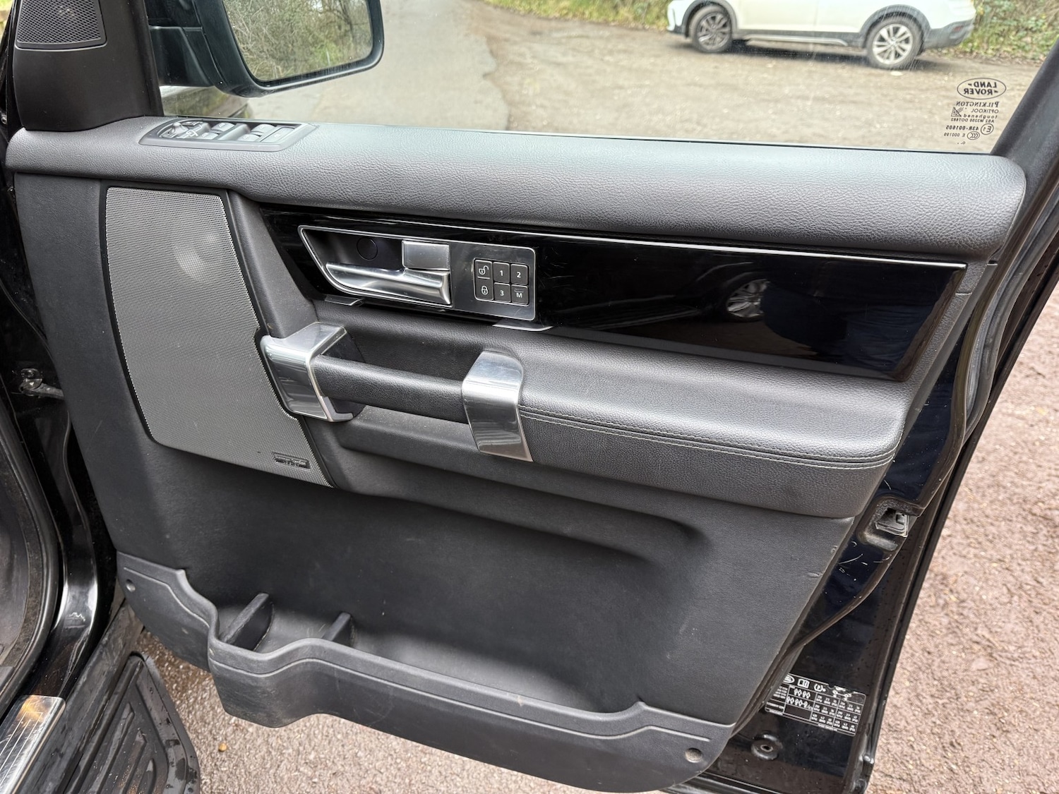 Used Land Rover Discovery 2011 for sale - 77129545: Photo 11