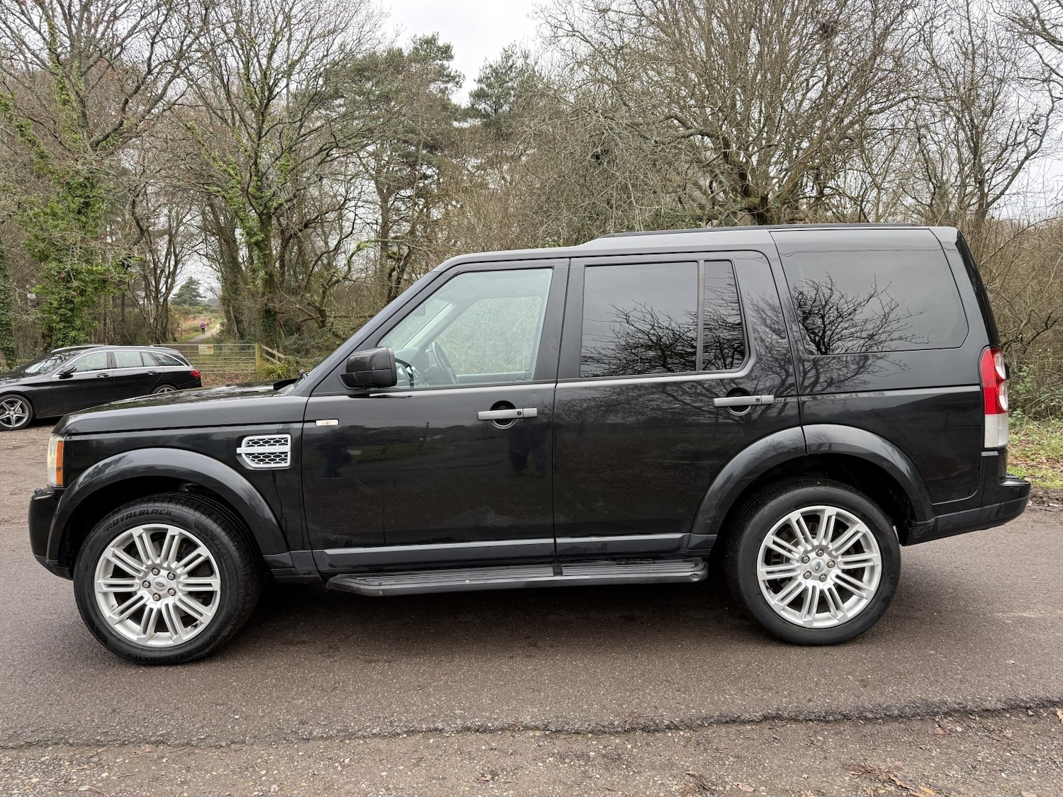 Used Land Rover Discovery 2011 for sale - 77129545: Photo 4