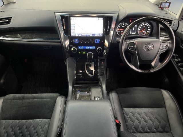 Used Toyota Alphard for sale - 77508545: Photo 10