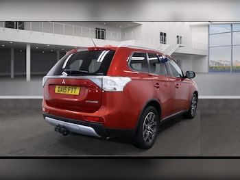 Used Mitsubishi Outlander 2015 for sale - 76446048: Photo