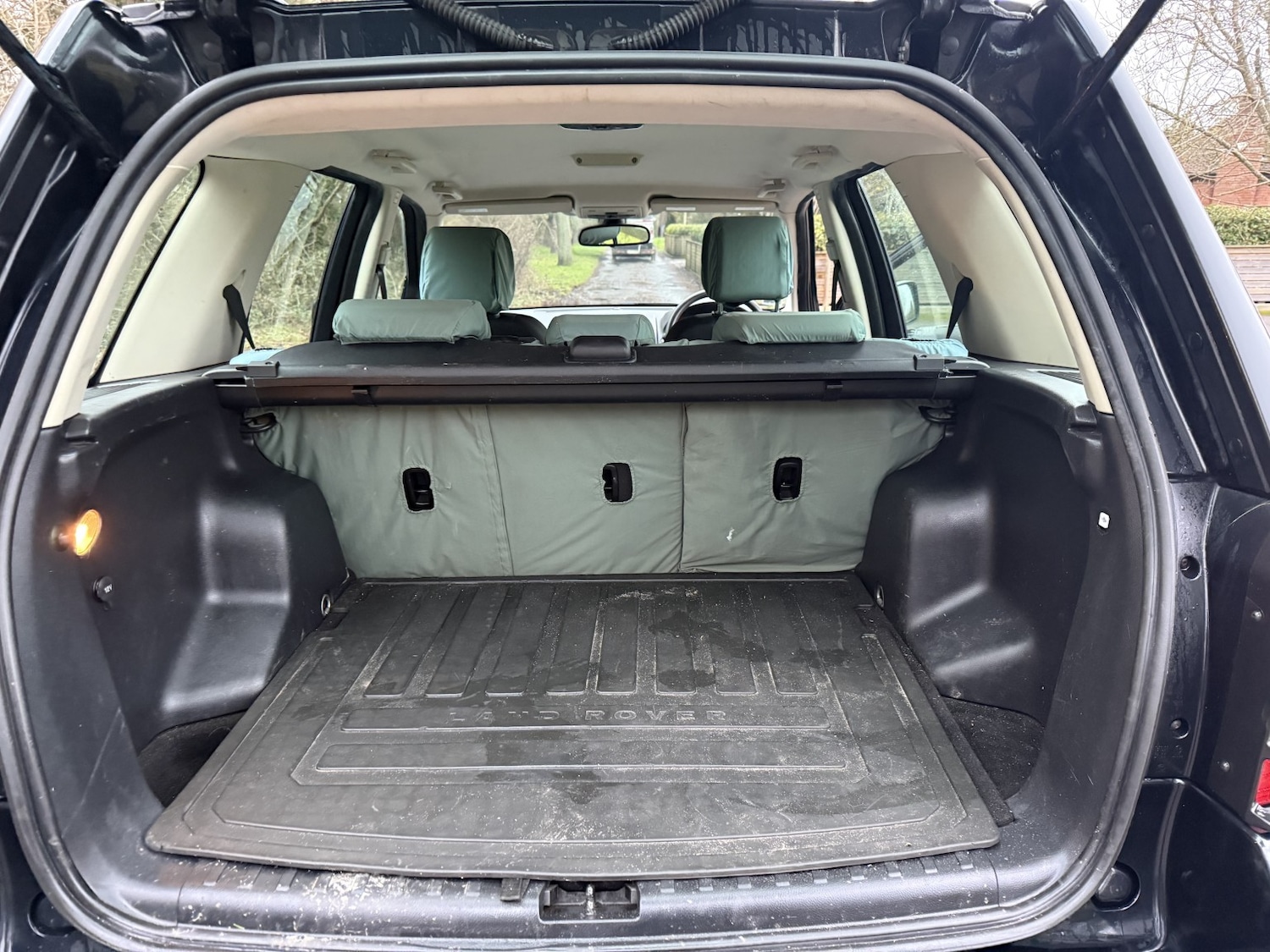 Used Land Rover Freelander 2 2011 for sale - 77201168: Photo 15