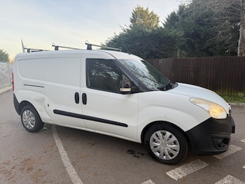 Used Vauxhall Combo 2015 for sale - 76911132: Photo