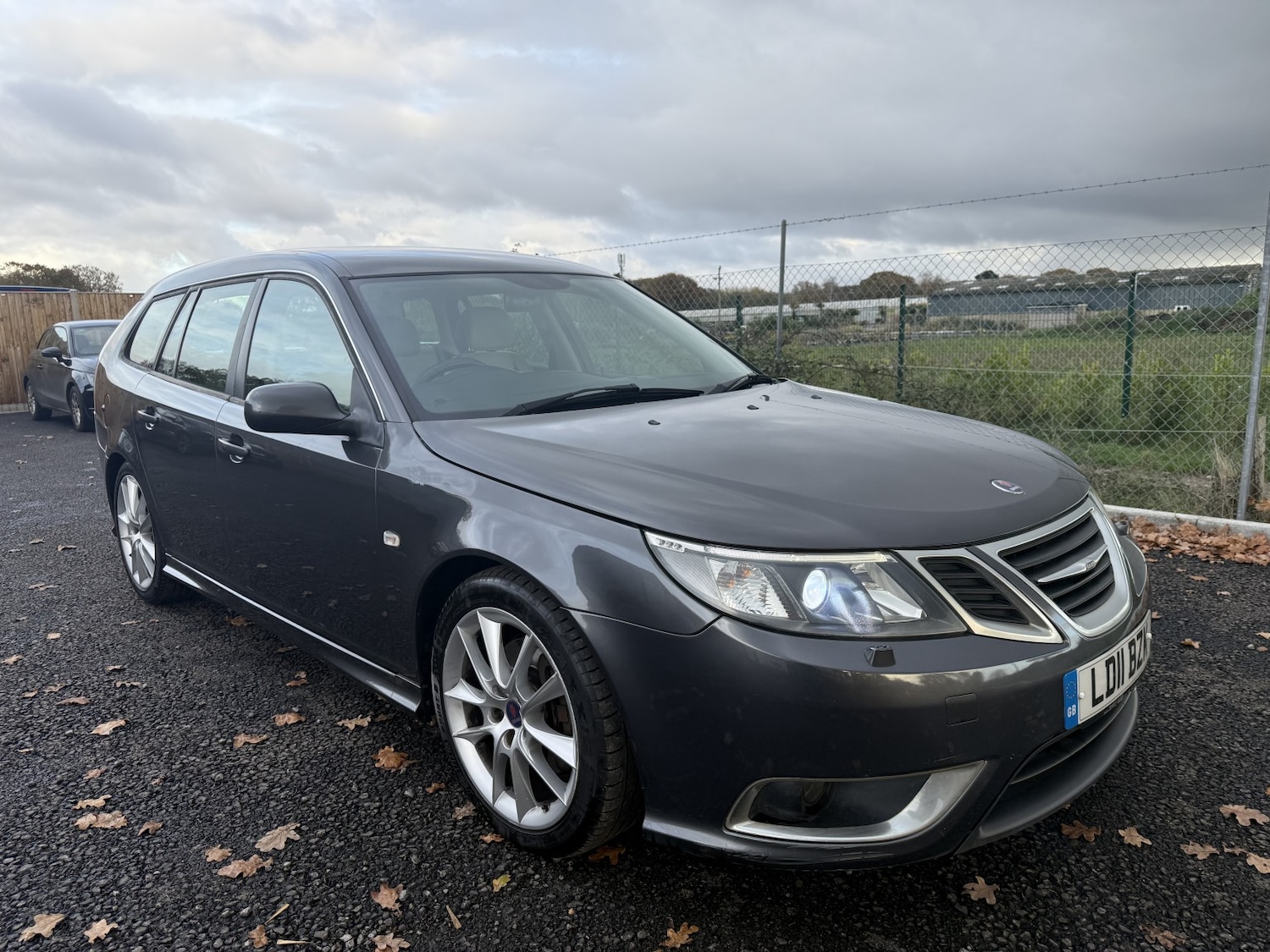 Used Saab 9-3 2011 for sale - 76625422: Photo 1
