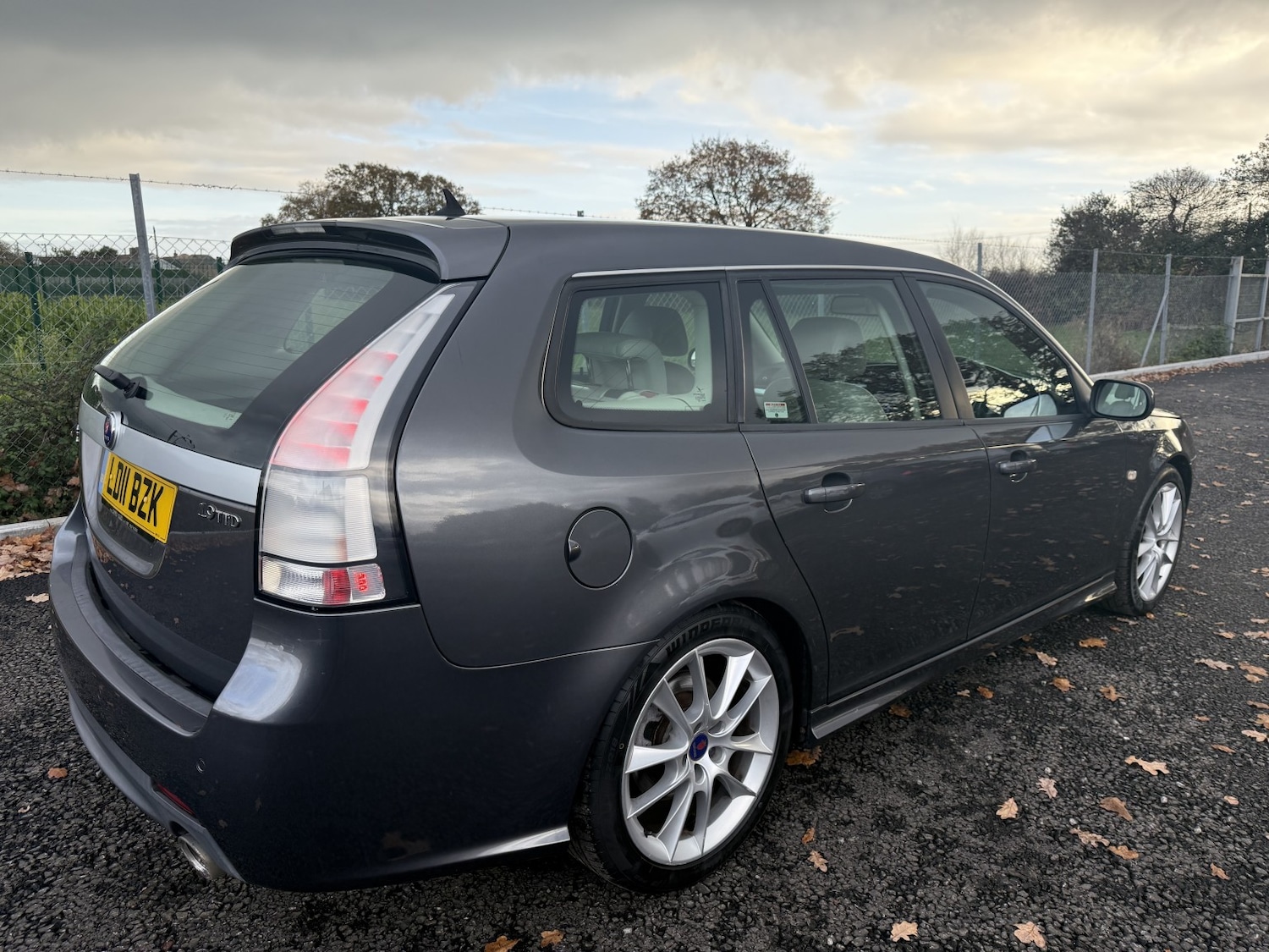 Used Saab 9-3 2011 for sale - 76625422: Photo 7