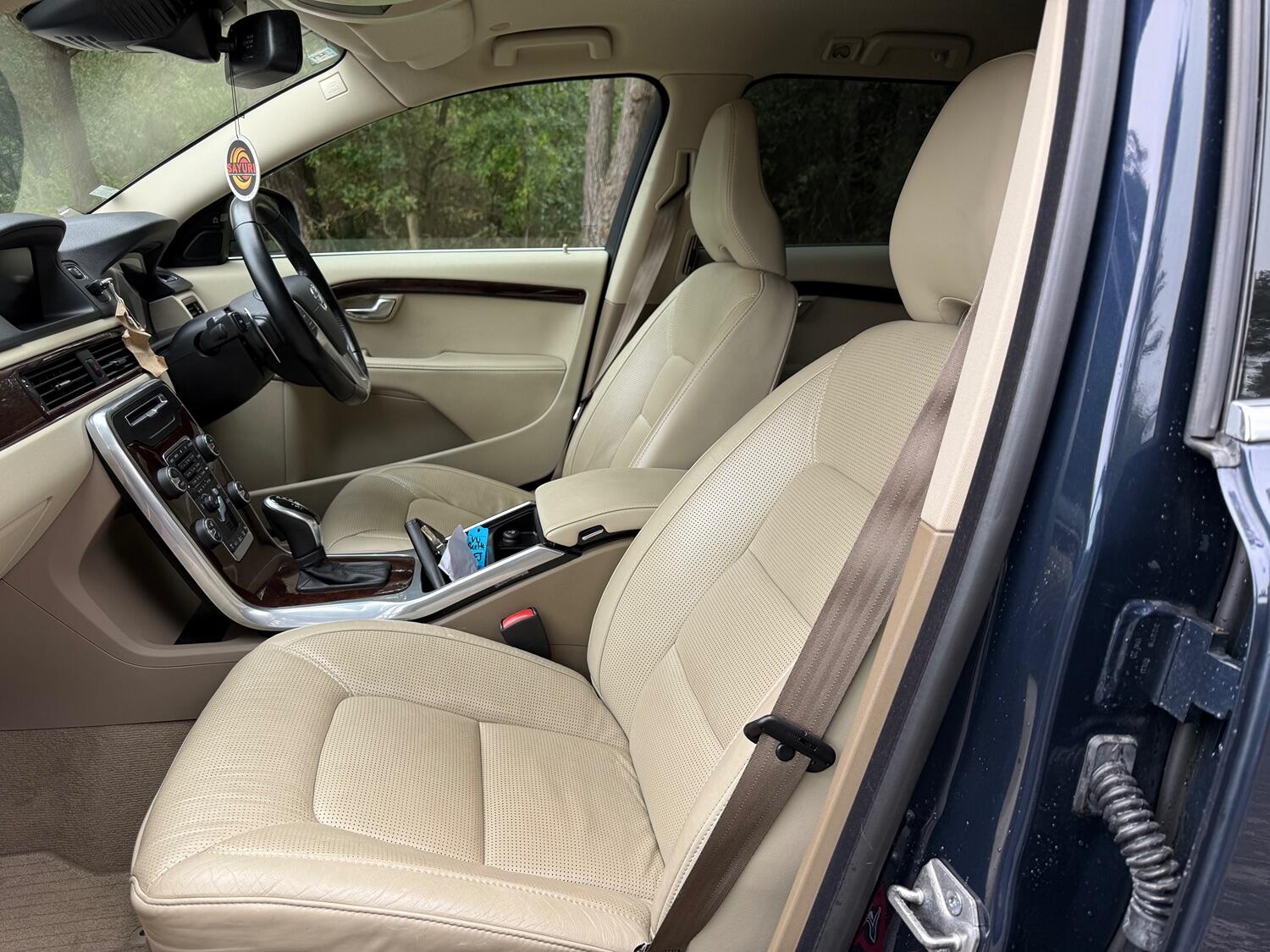 Used Volvo V70 2025 for sale - 76625419: Photo 13