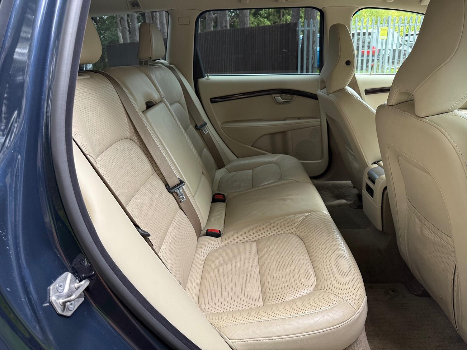 Used Volvo V70 2025 for sale - 76625419: Photo 18