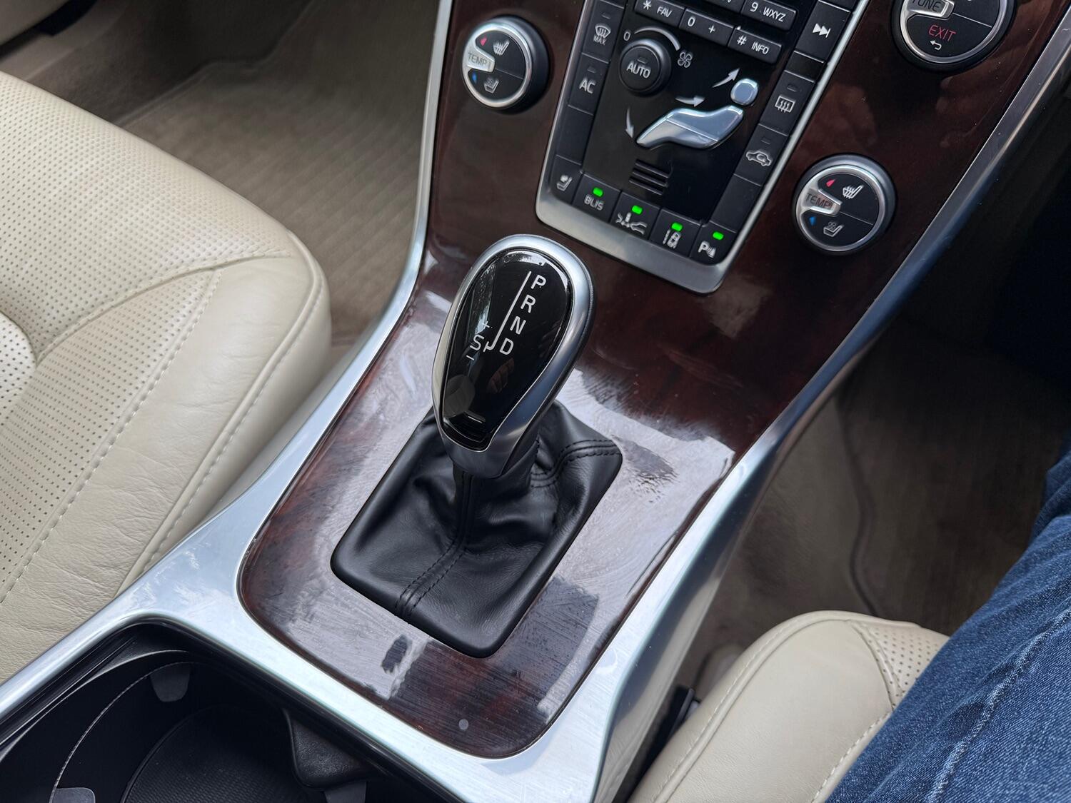 Used Volvo V70 2025 for sale - 76625419: Photo 35