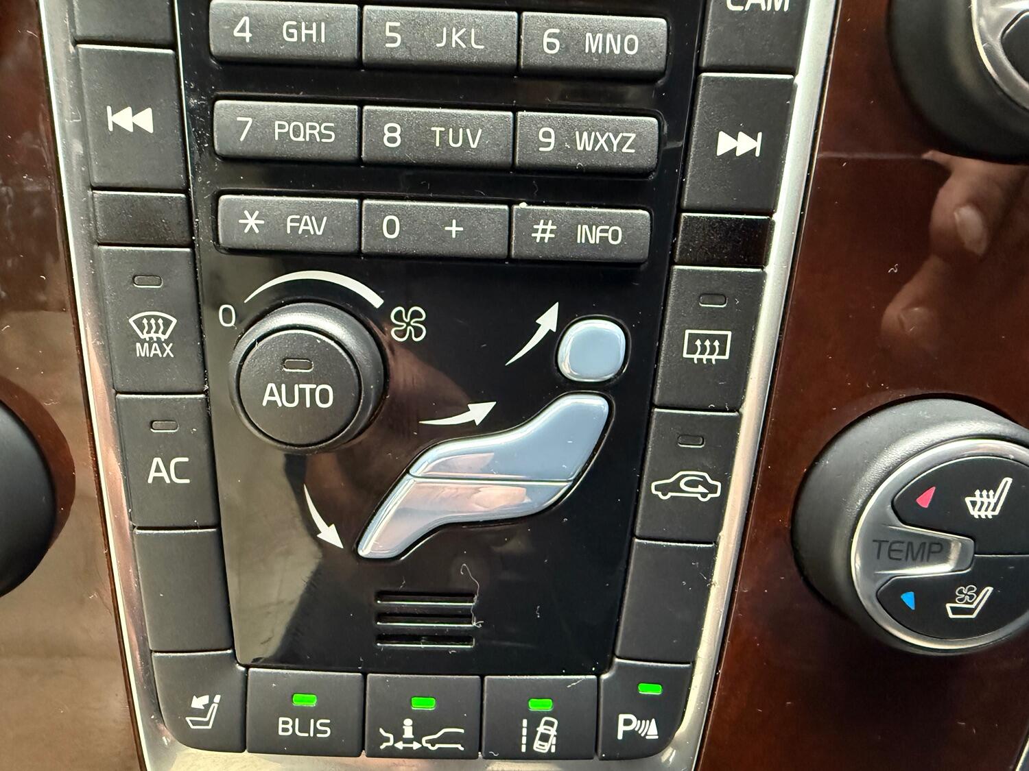 Used Volvo V70 2025 for sale - 76625419: Photo 46