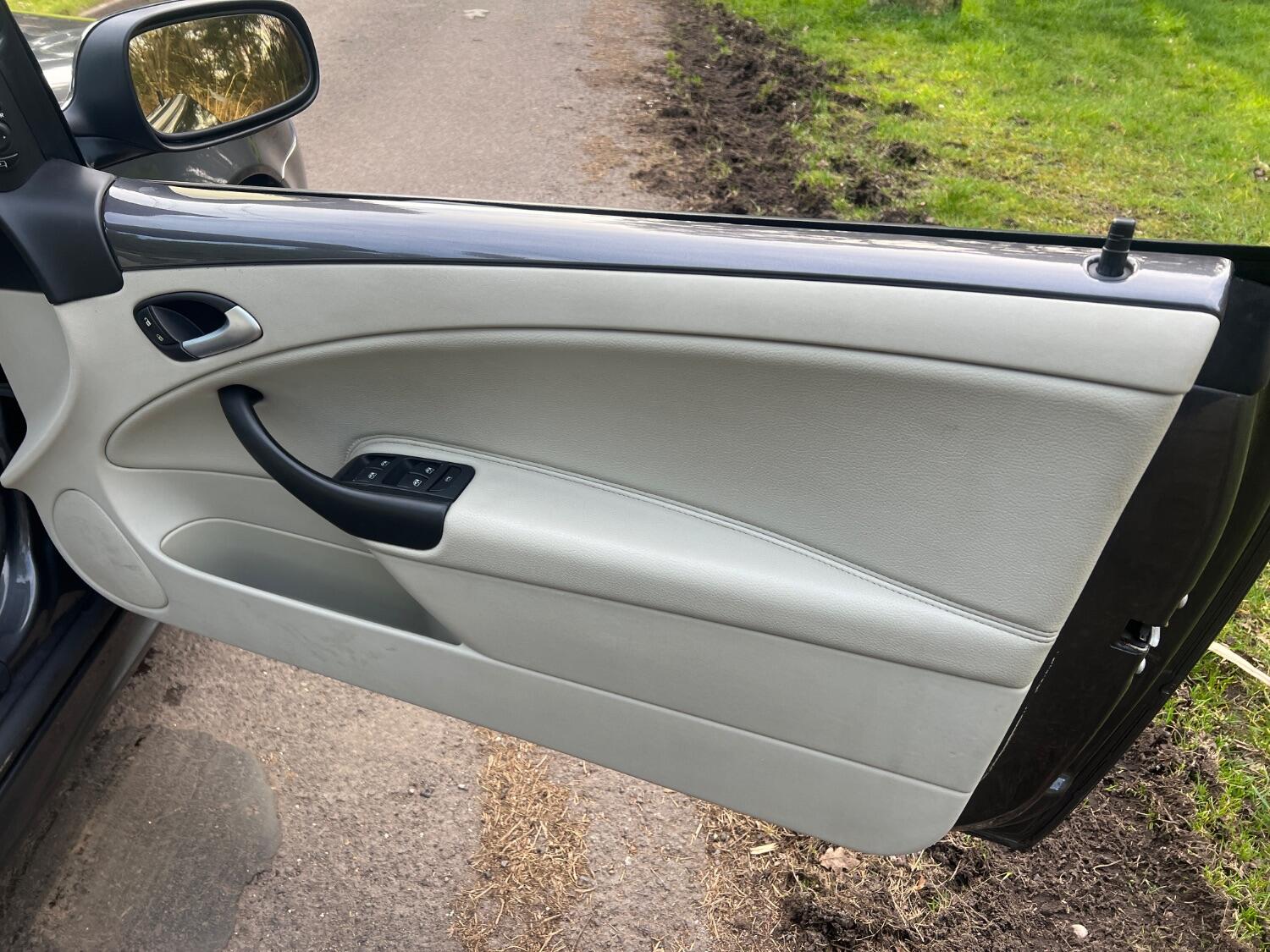 Used Saab 9-3 2010 for sale - 76625418: Photo 38