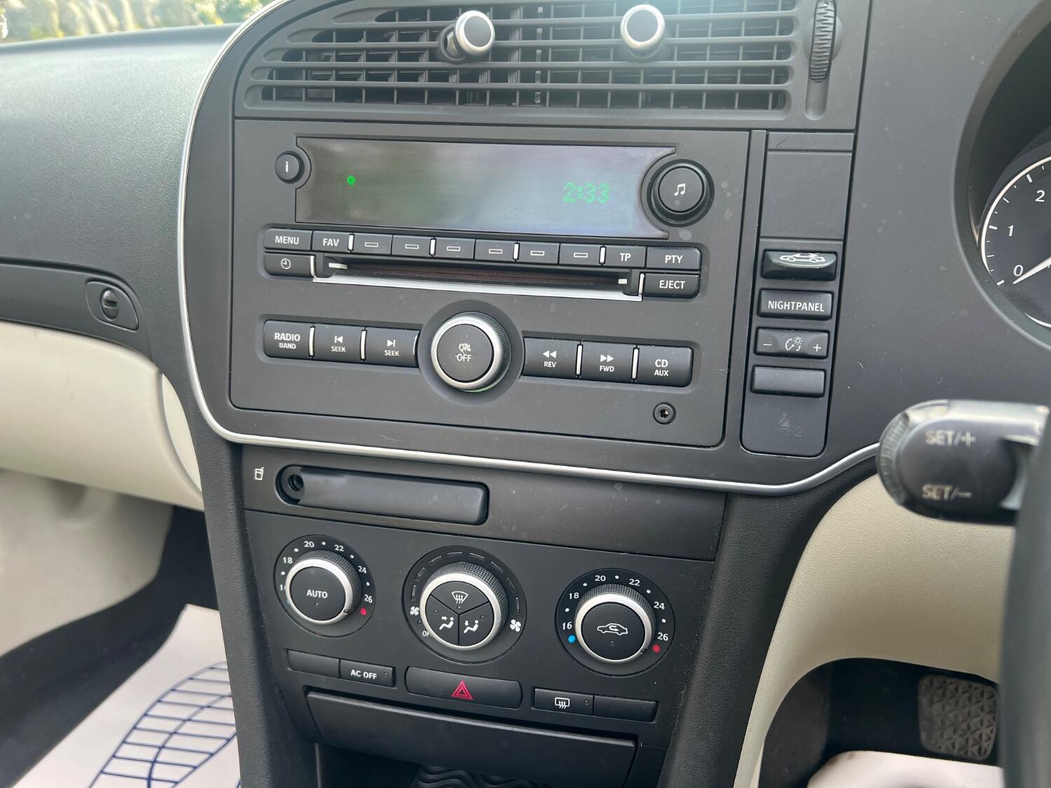 Used Saab 9-3 2010 for sale - 76625418: Photo 43