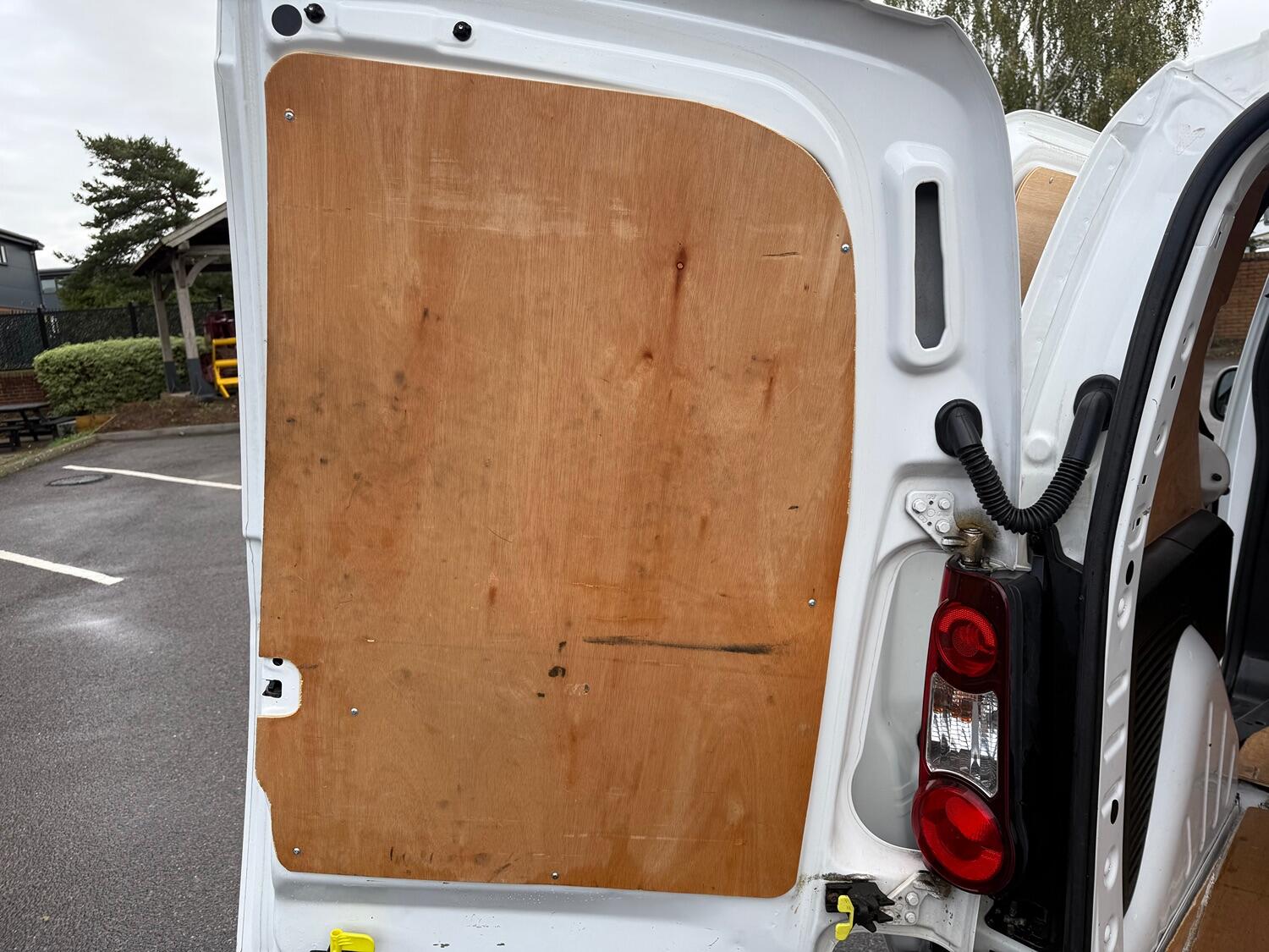 Used Citroen Berlingo 2017 for sale - 75789322: Photo 11