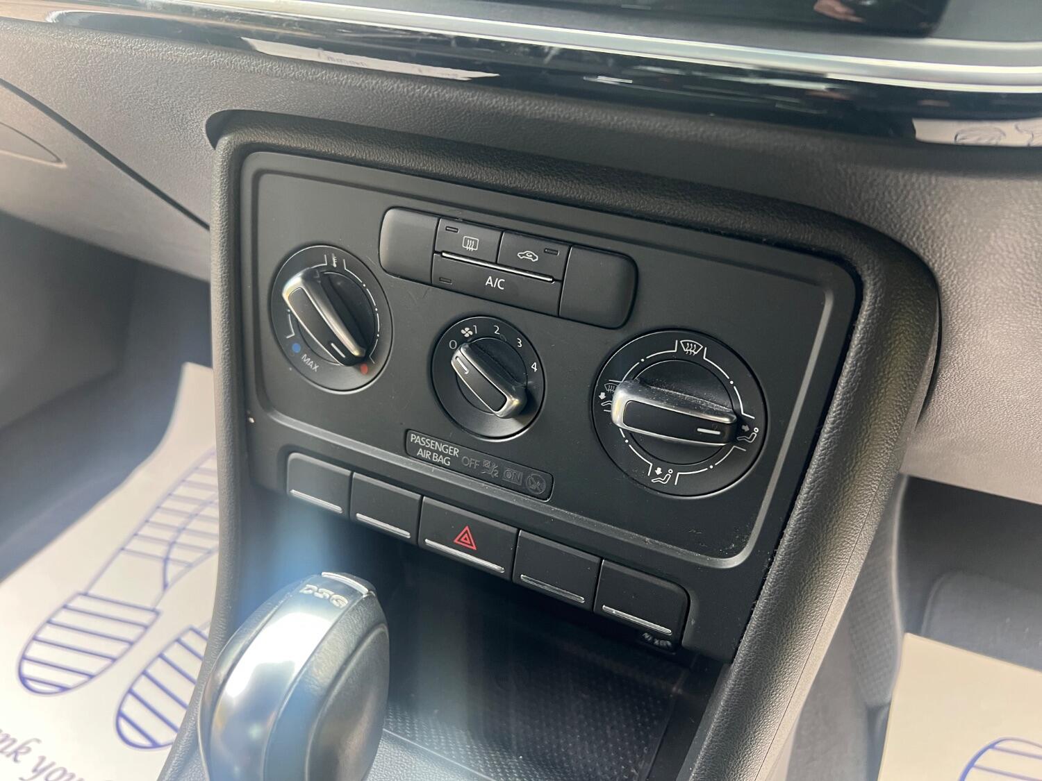 Used Volkswagen Beetle 2025 for sale - 76625421: Photo 24