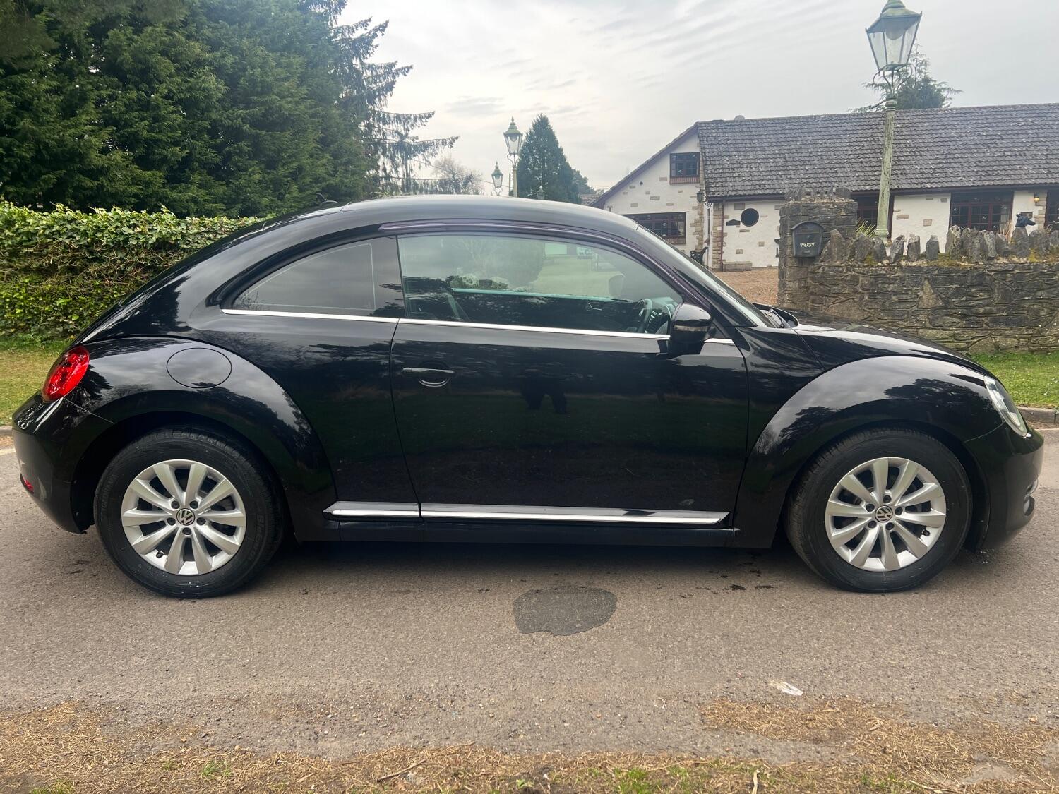 Used Volkswagen Beetle 2025 for sale - 76625421: Photo 8