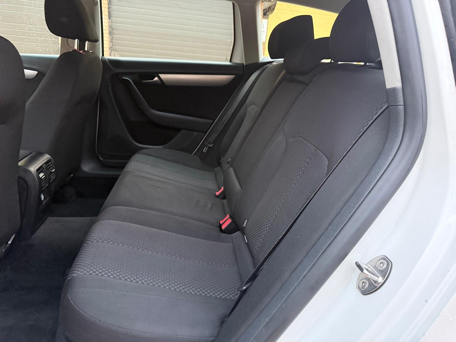 Used Volkswagen Passat 2012 for sale - 76387283: Photo 14