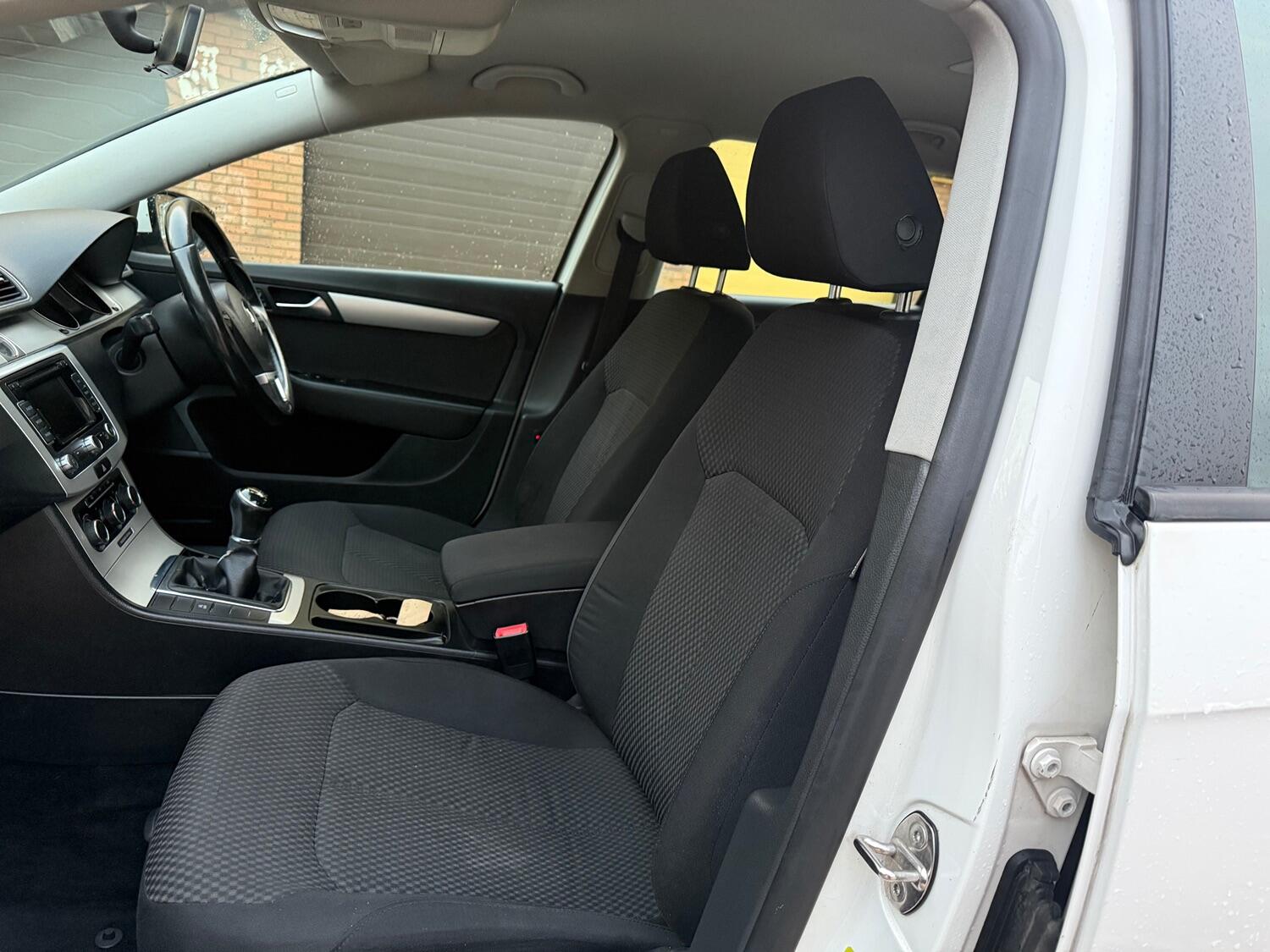 Used Volkswagen Passat 2012 for sale - 76387283: Photo 15